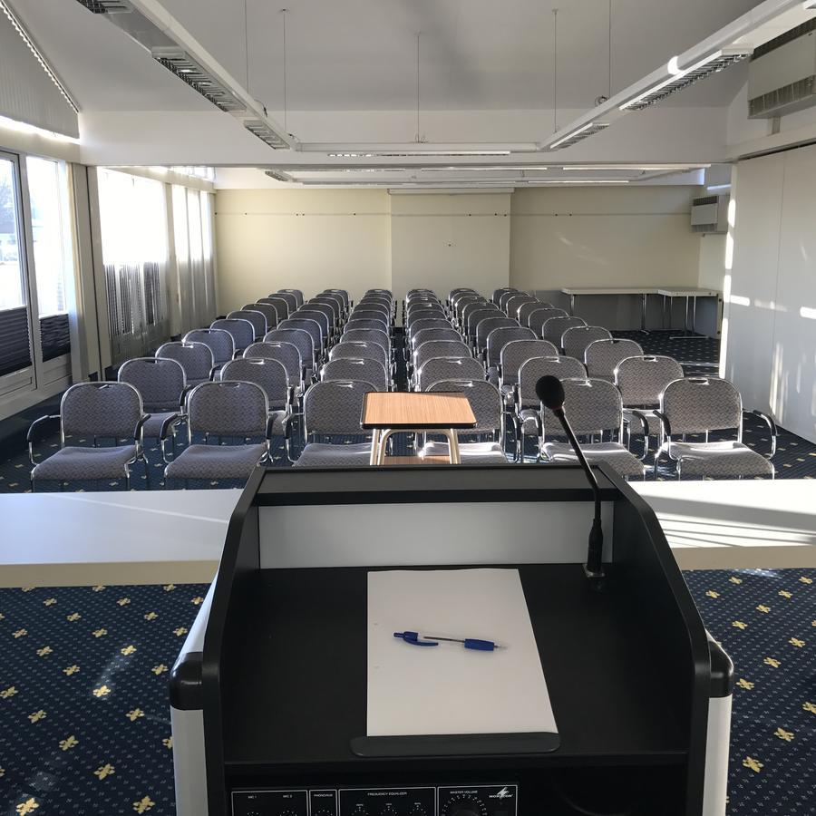 Karaman Group Hotel Bad Nenndorf Bagian luar foto